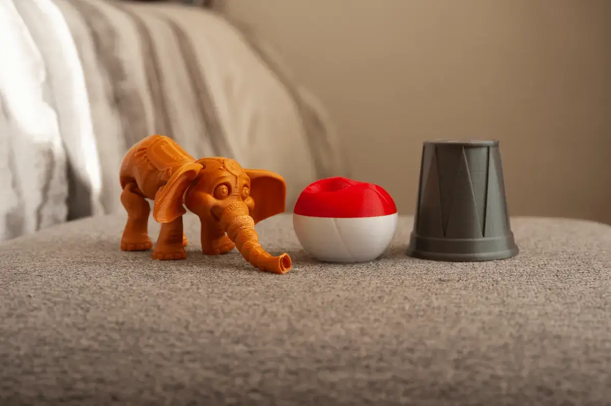 Full view for elephant